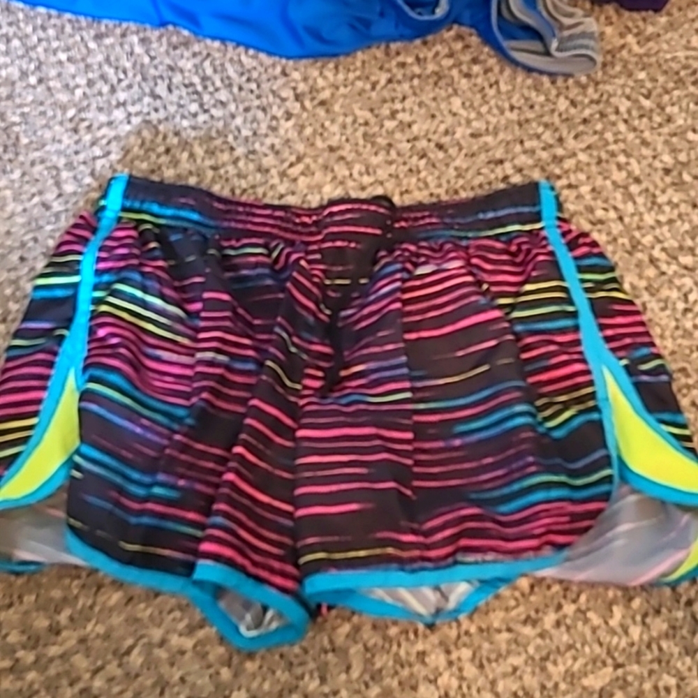 Running shorts